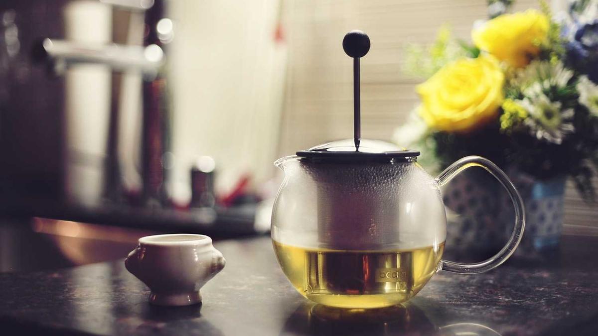 EKONOMI 15 - Suku Bunga Kredit Diprediksi Turun Akhir Tahun